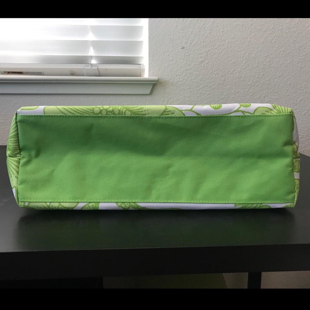 Clinique tote bag. Only used once! - Picture 6 of 7